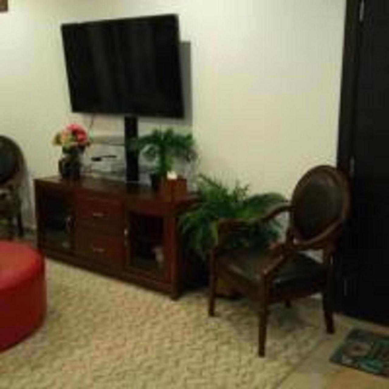 Doc'S Suite Accra Kültér fotó